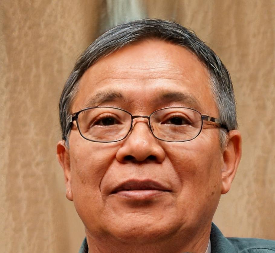 Absolvent Lennart Böhmer während einer Analysesitzung